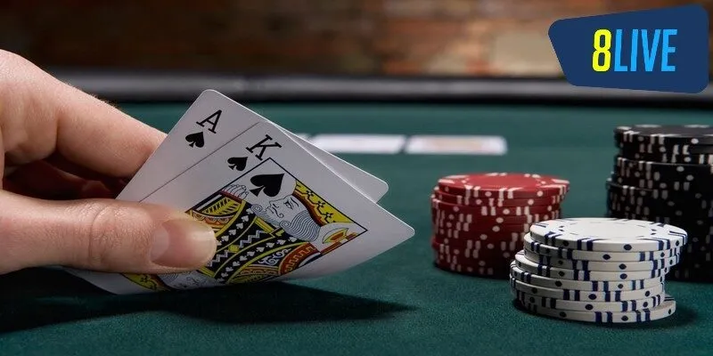 Poker là siêu phẩm giải trí được săn đón nhất của giới trẻ hiện nay